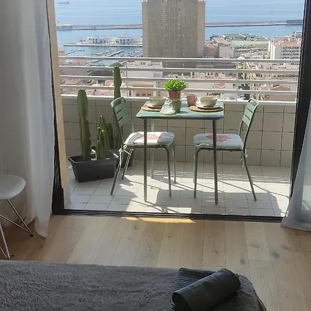 Estudio Con Impresionantes Vistas En Centro Апартаменты